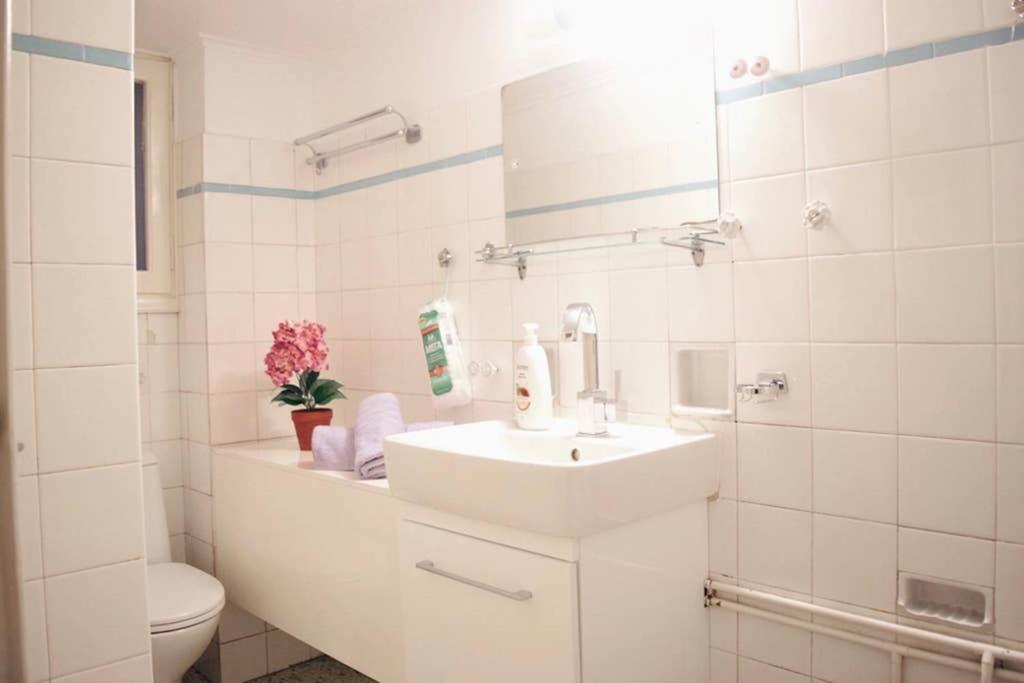 Athens Central 2Bd Apartment At Acropolis Plaka 외부 사진